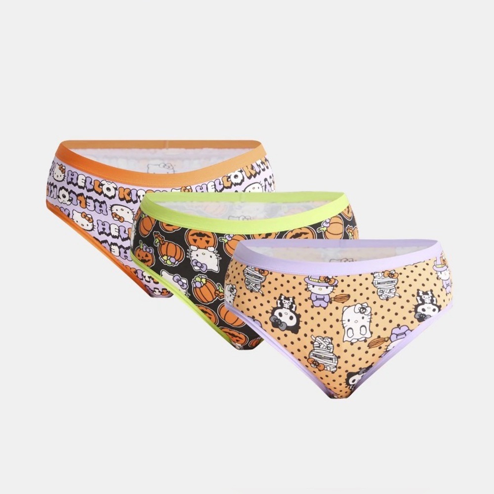 Hello Kitty Women’s 3-Pack Halloween Hipster Panties